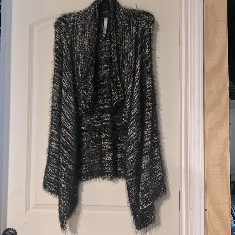 Kenzie ladies sleeveless cardigan